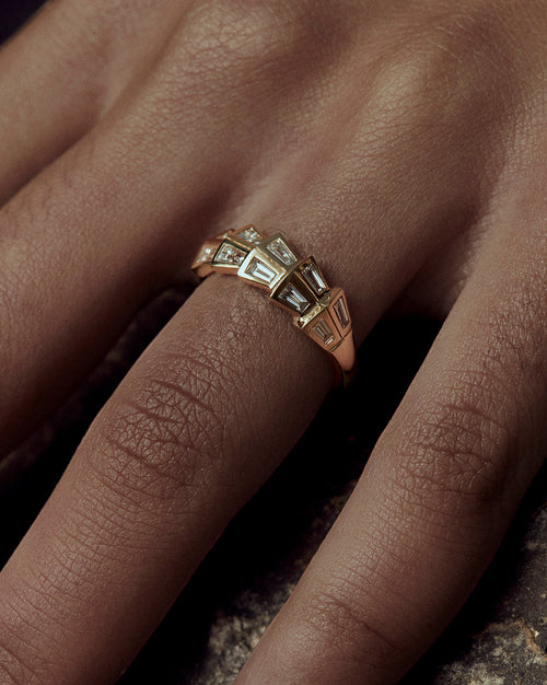 Seven Wonders Ring - 18ct Diamond