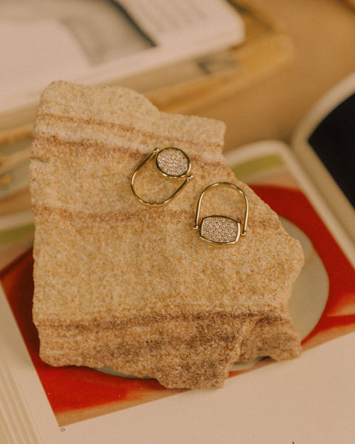 Diamond Tribute Ring - 18ct