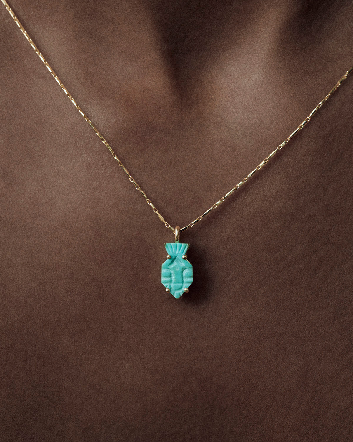 Turquoise Bes Necklace - 9ct