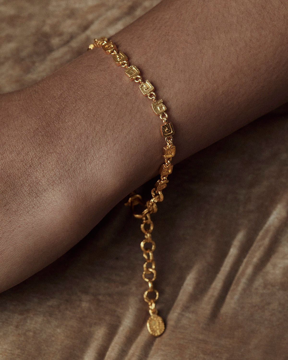 Yellow Gold Plate