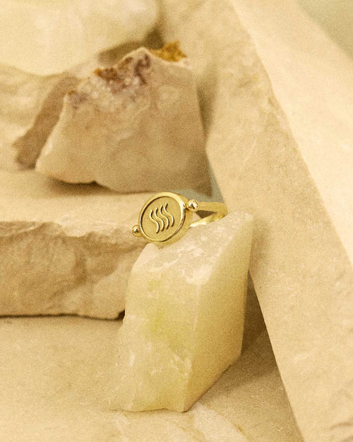 Diamond Tribute Ring - 18ct