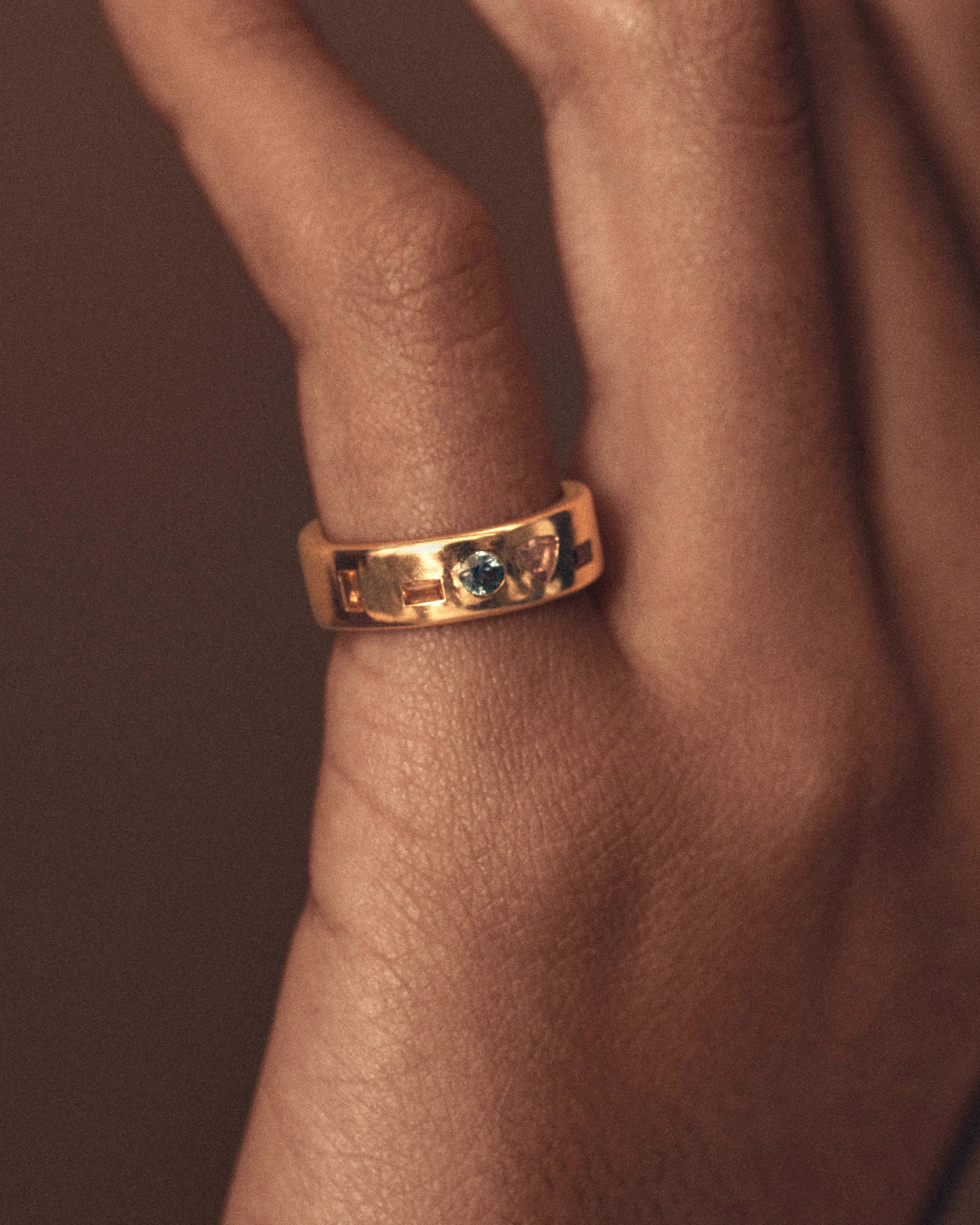 9ct yellow gold