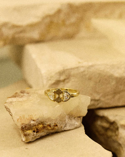 18ct yellow gold