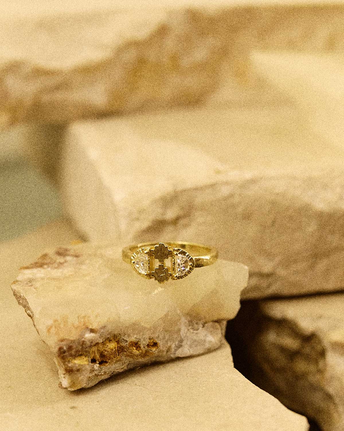 18ct yellow gold