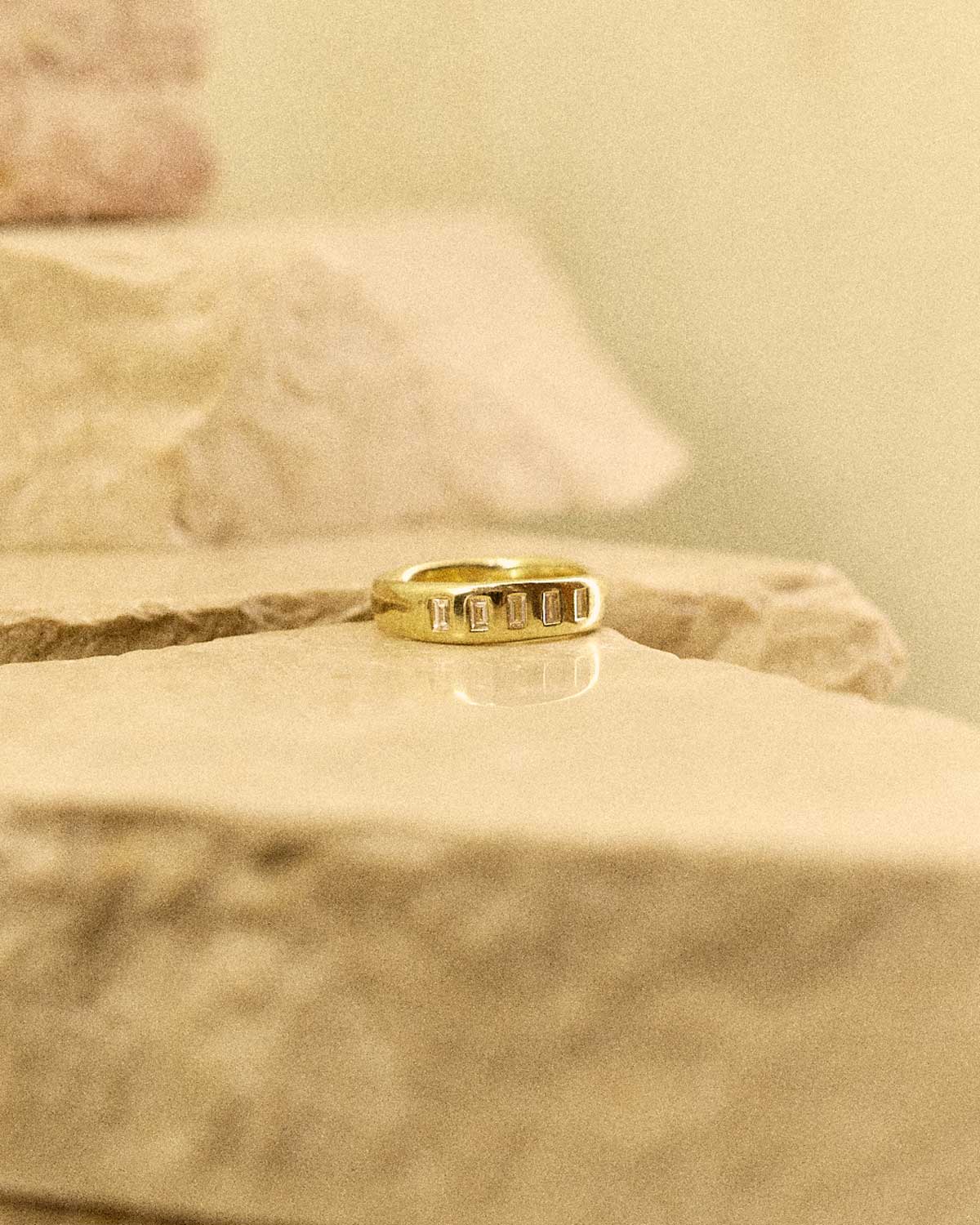 18ct yellow gold