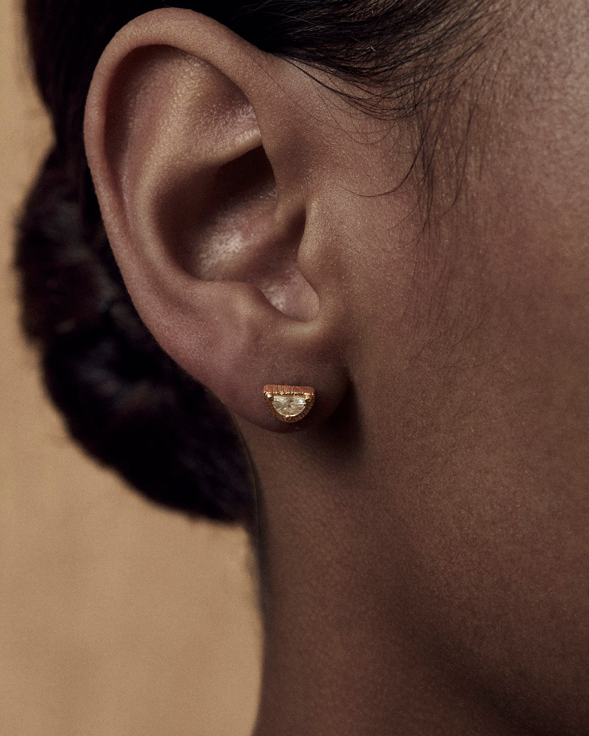Luna Diamond Single Stud - 18ct