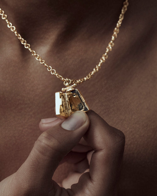 The Mother Locket - 9ct