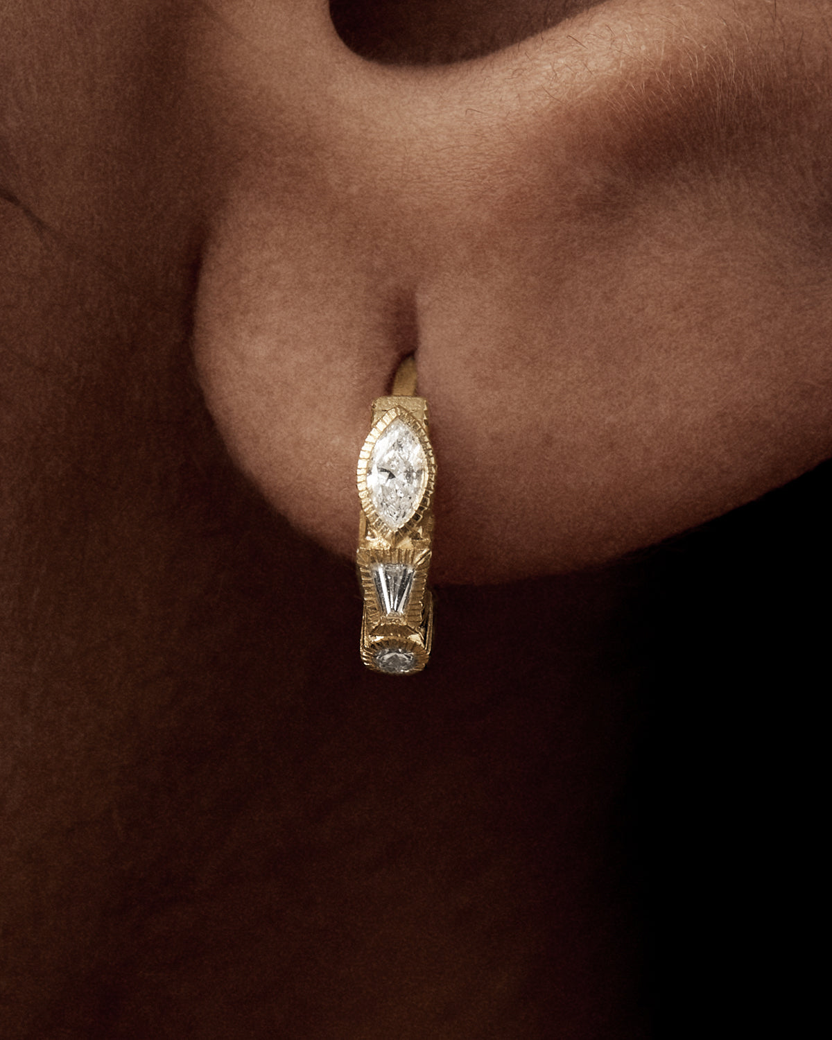 Marquis Dream Diamond Huggy - 18ct