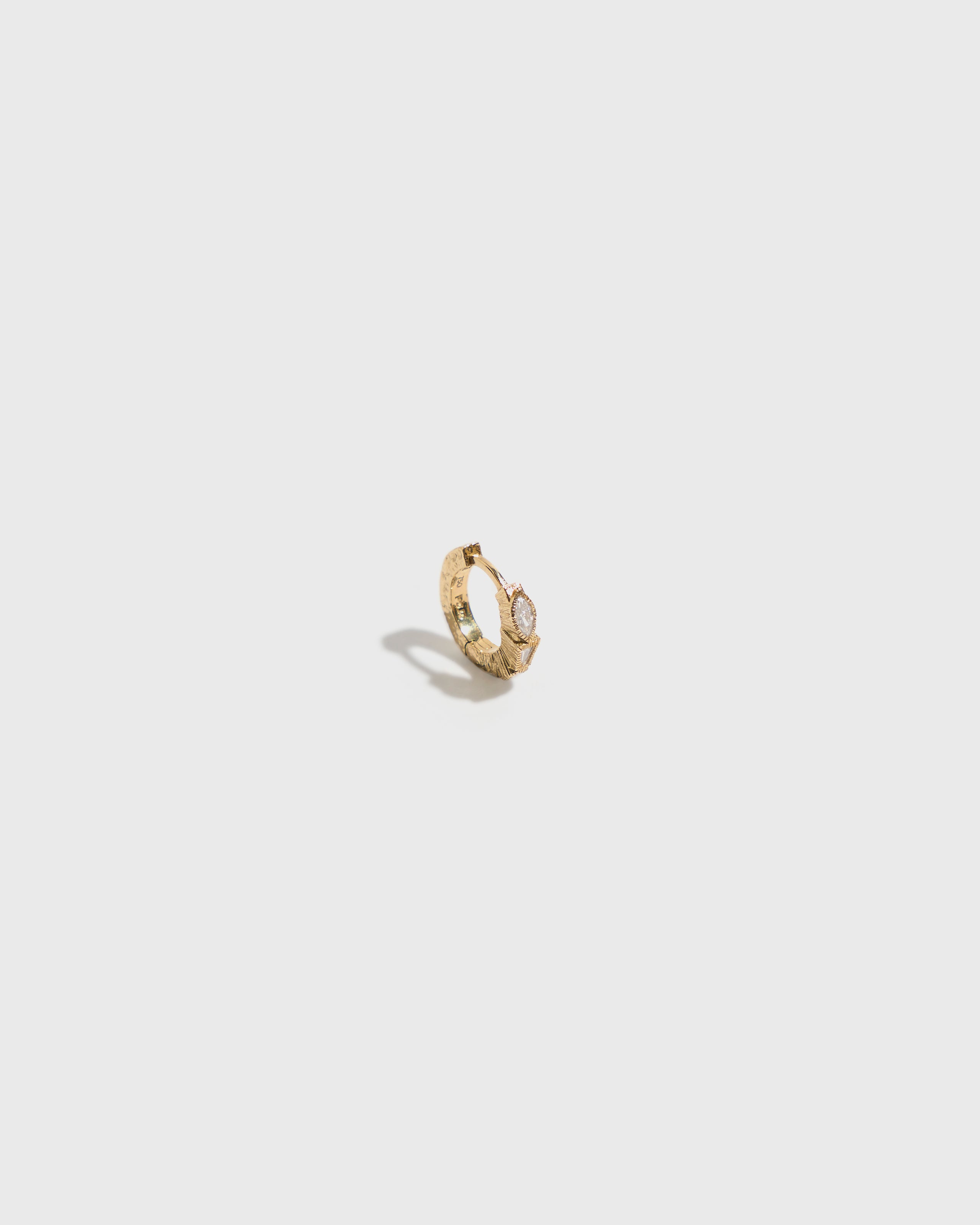 Marquis Dream Diamond Huggy - 18ct