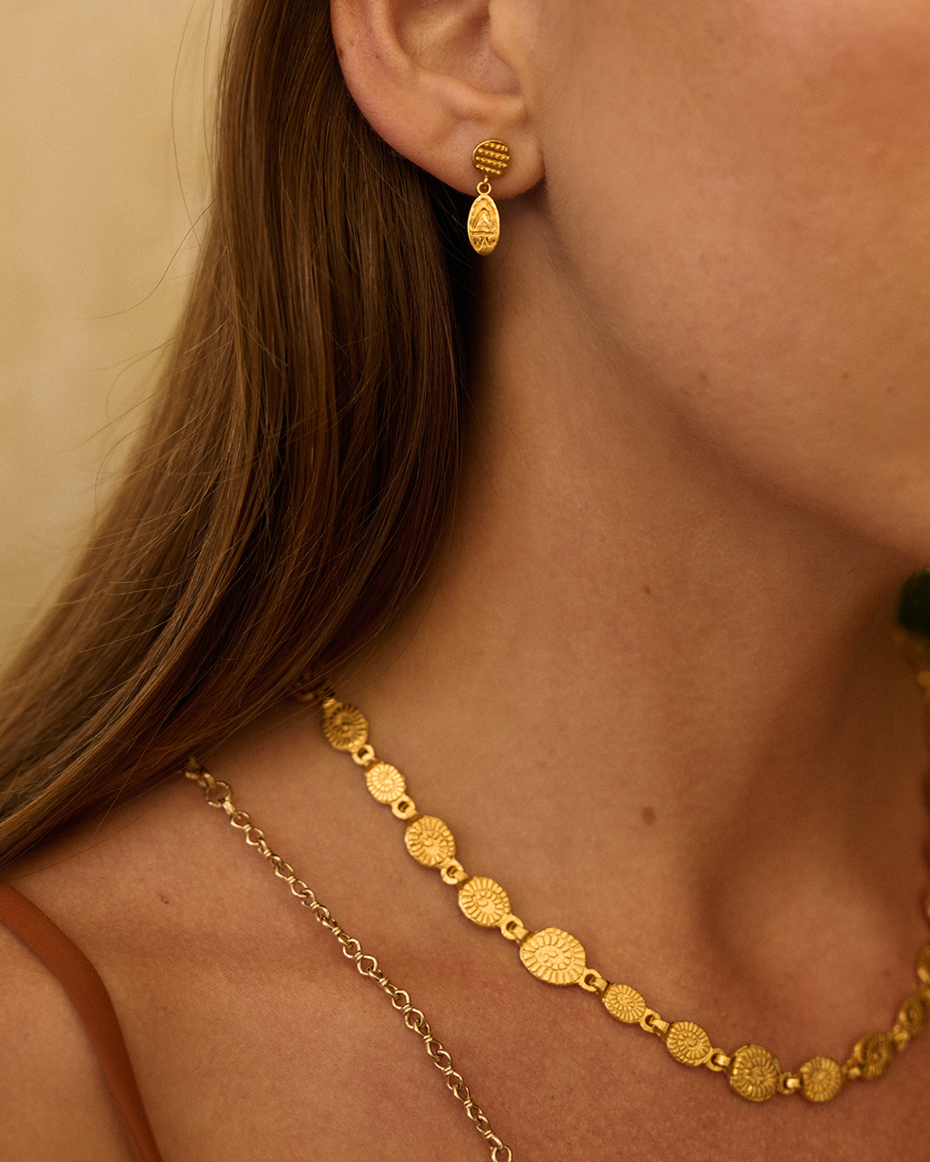 Yellow Gold Plate