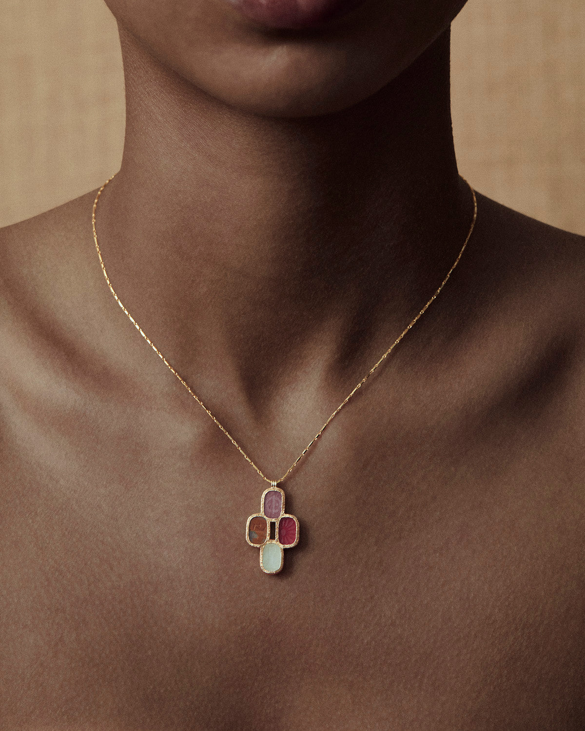 Salt Chariot Pendant - 9ct