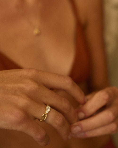 18ct Yellow Gold