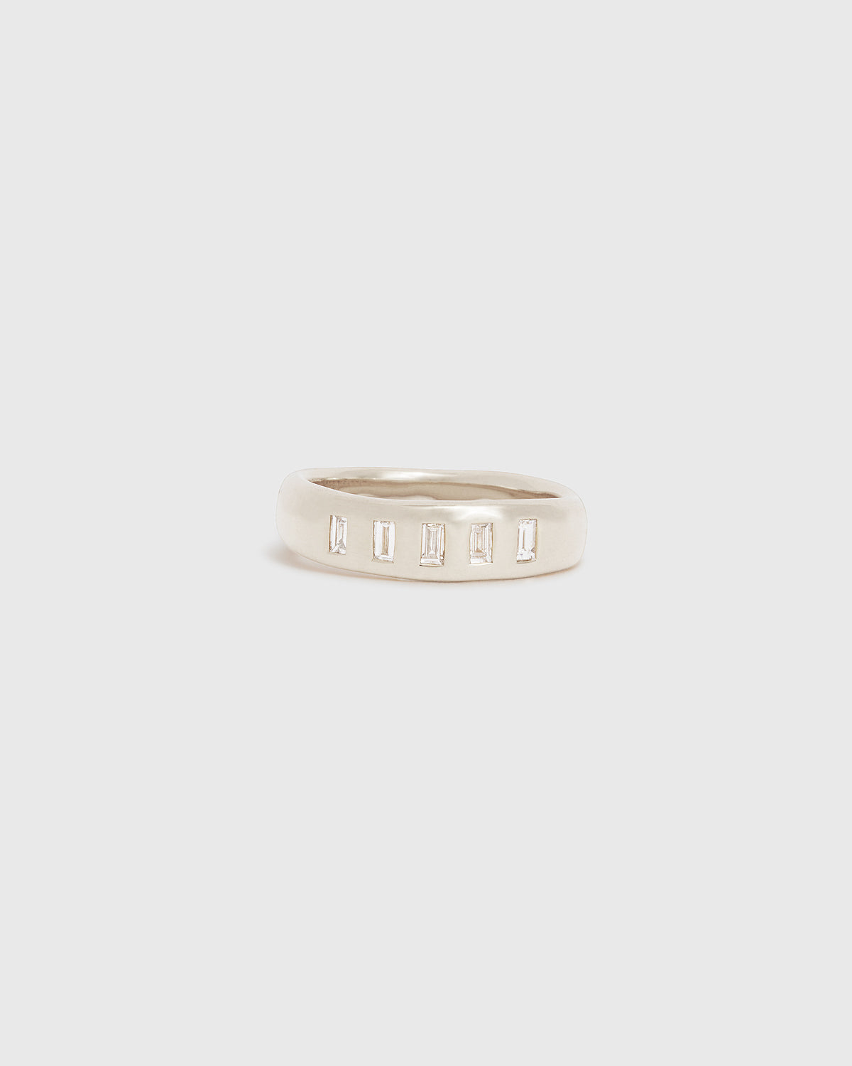 18ct white gold