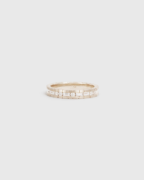18ct white gold