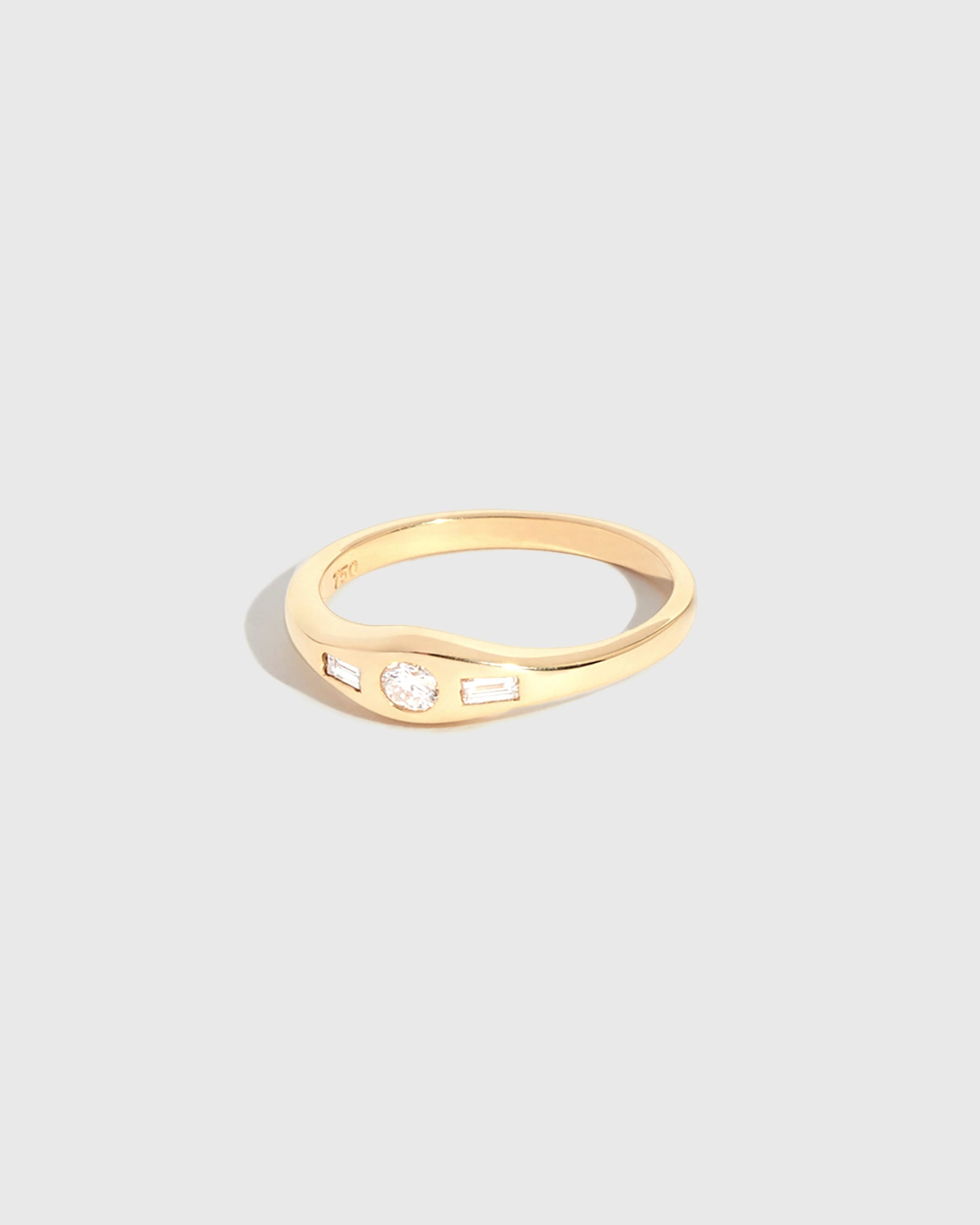 18ct yellow gold